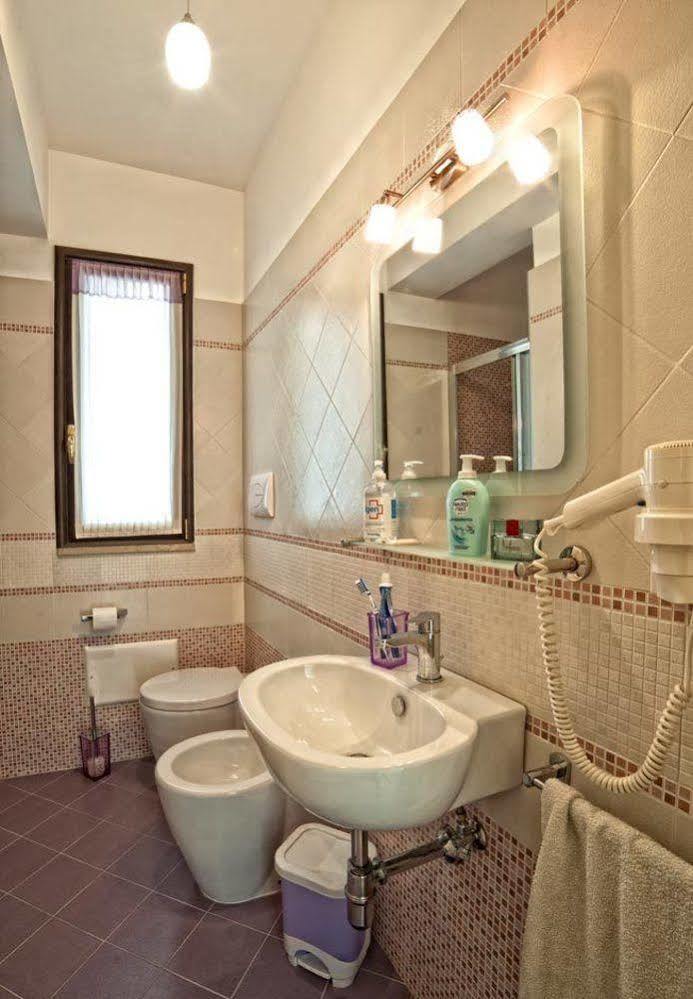Airport House B&B Reggio Calabria Exterior foto