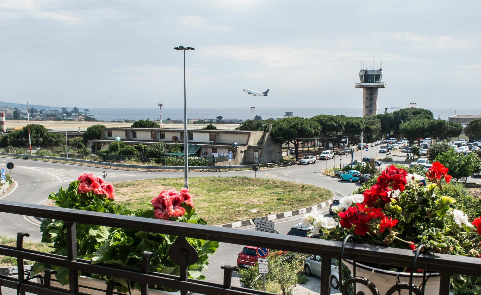 Airport House B&B Reggio Calabria Exterior foto